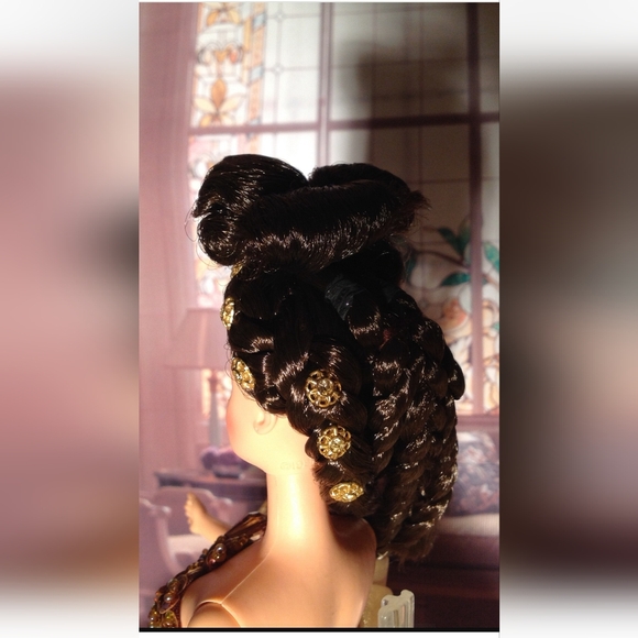 NEW OOAK FASHIONABLE BARBIE DOLL WITH GOWN JEWELRY AND STYLISH UPDO COLLECTABLES - Picture 4 of 13